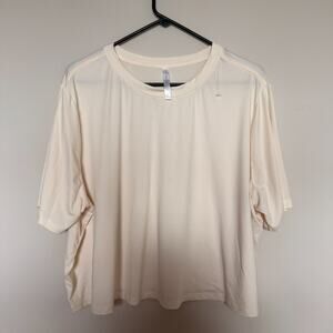 Fabletics Womens Boxy Top 2X Plus Ivory Athleisure Workout Gym Lifting Dance